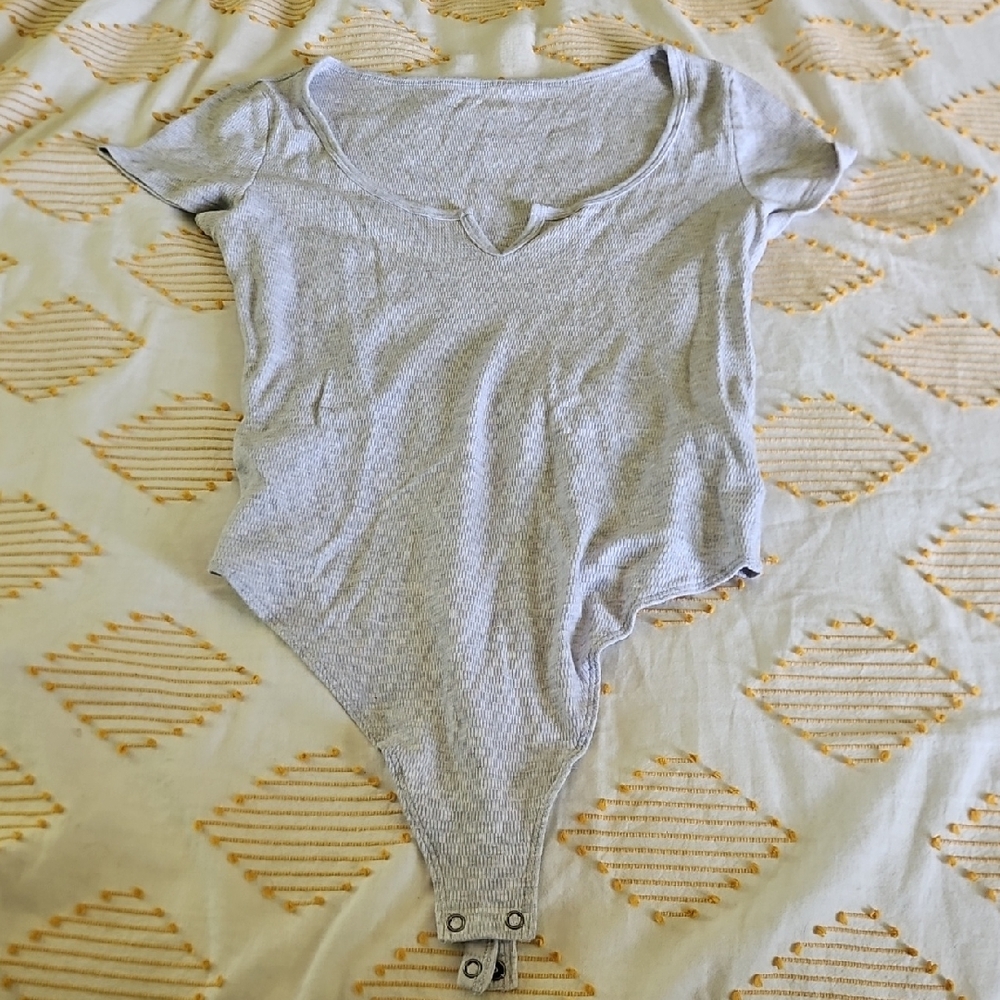 Aerie Gray Fitted Short Sleeve Bodysuit